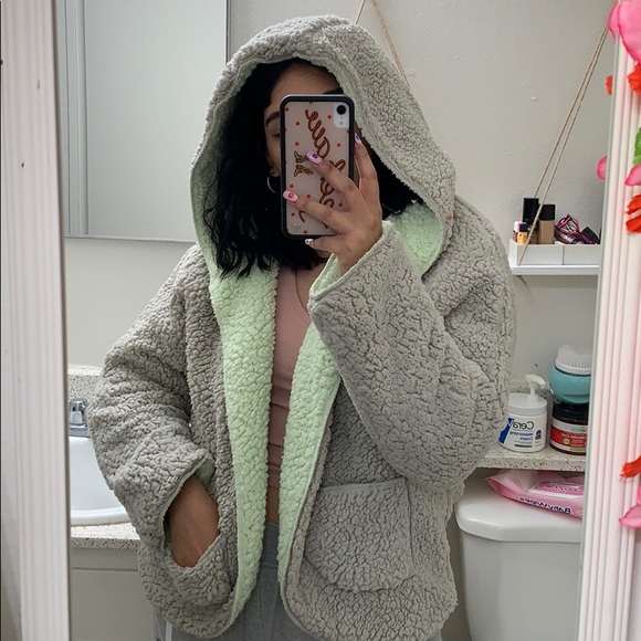 Reversible teddy jacket - Picture 4 of 6